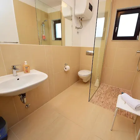 Molo Lozna-5 By Interhome *